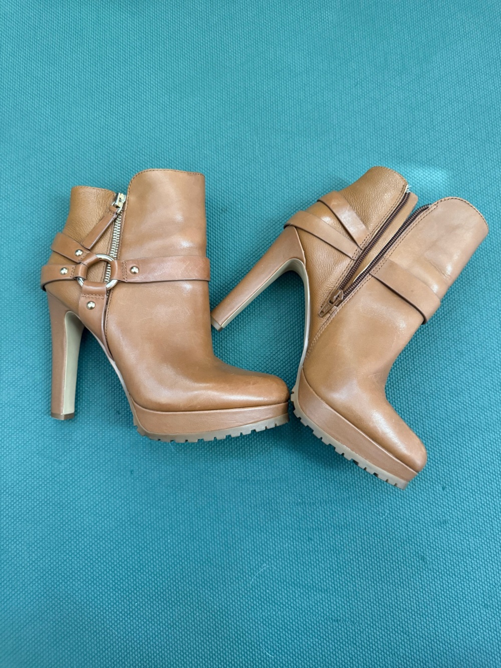 Leather Gianni Bini Camel Tan Platform Ankle Booties